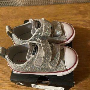 Girls glitter converses